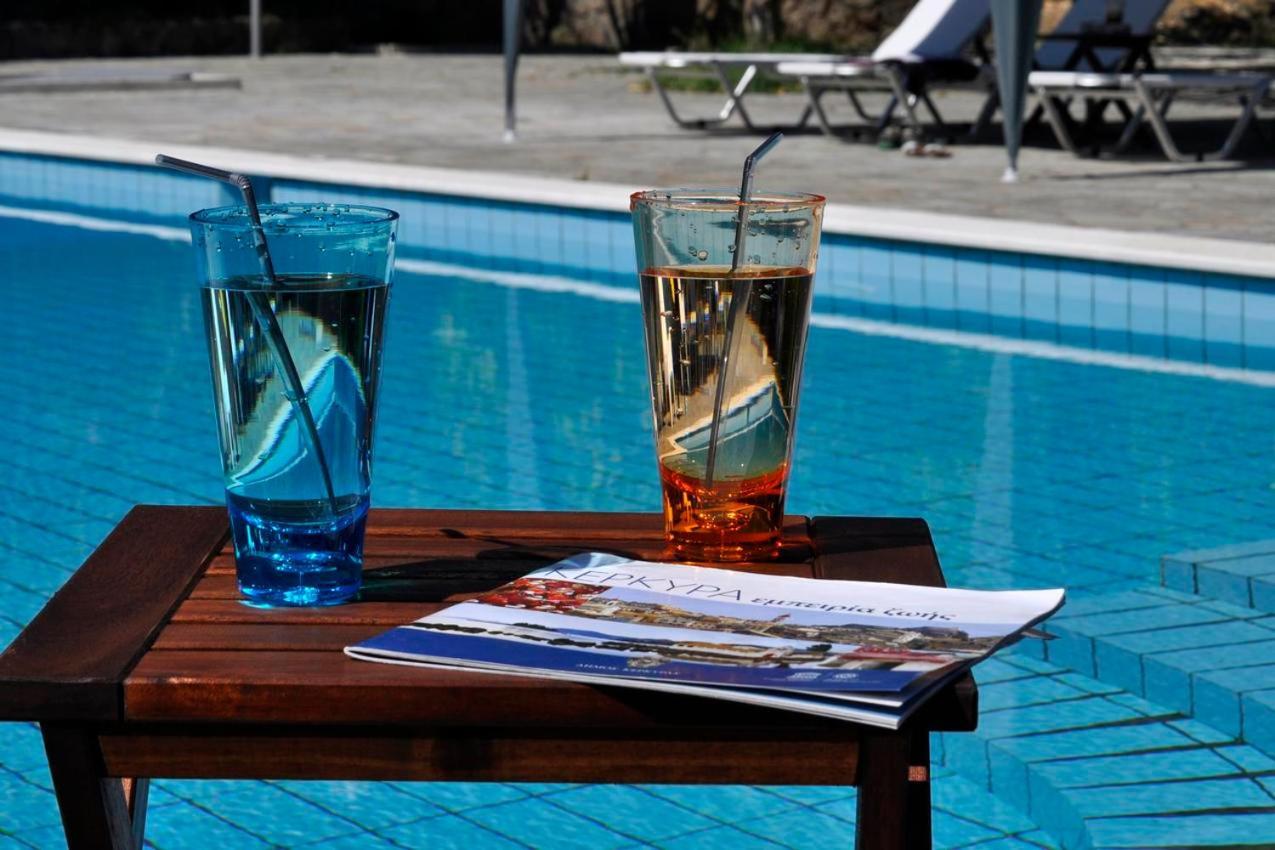 Orange Grove Suites Бенитсес Экстерьер фото